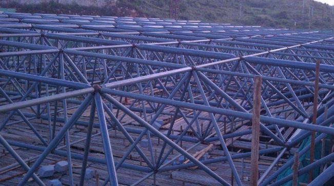 淮安概述网架加工中对钢材的质量的过细恳求